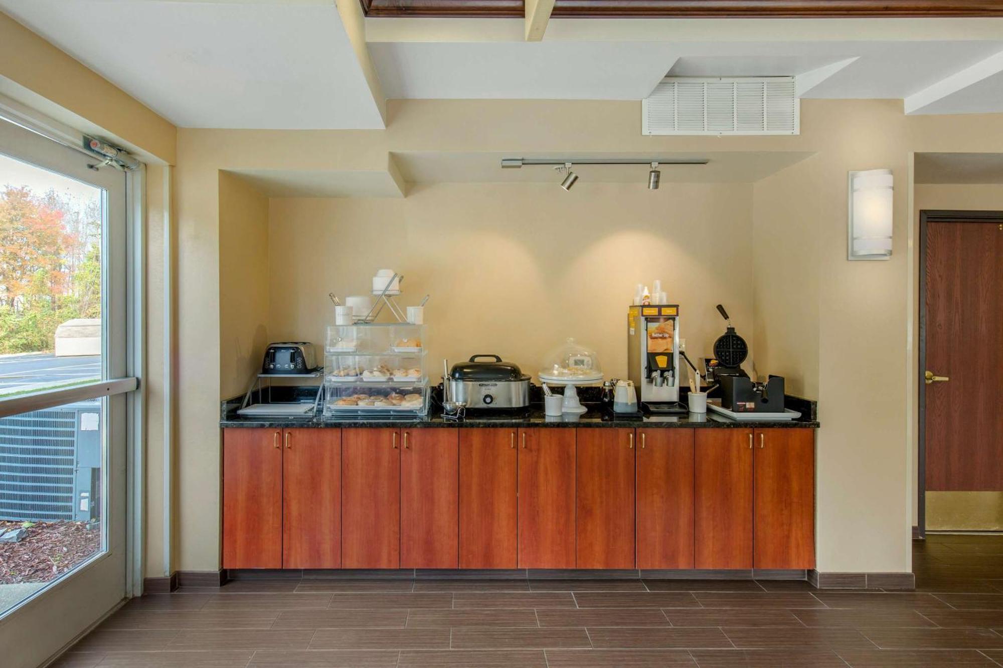 Comfort Suites Seaford Esterno foto